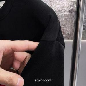Palm Angels人気話題 日本未入荷 最新作偽物 ブランド 激安半袖Tシャツ